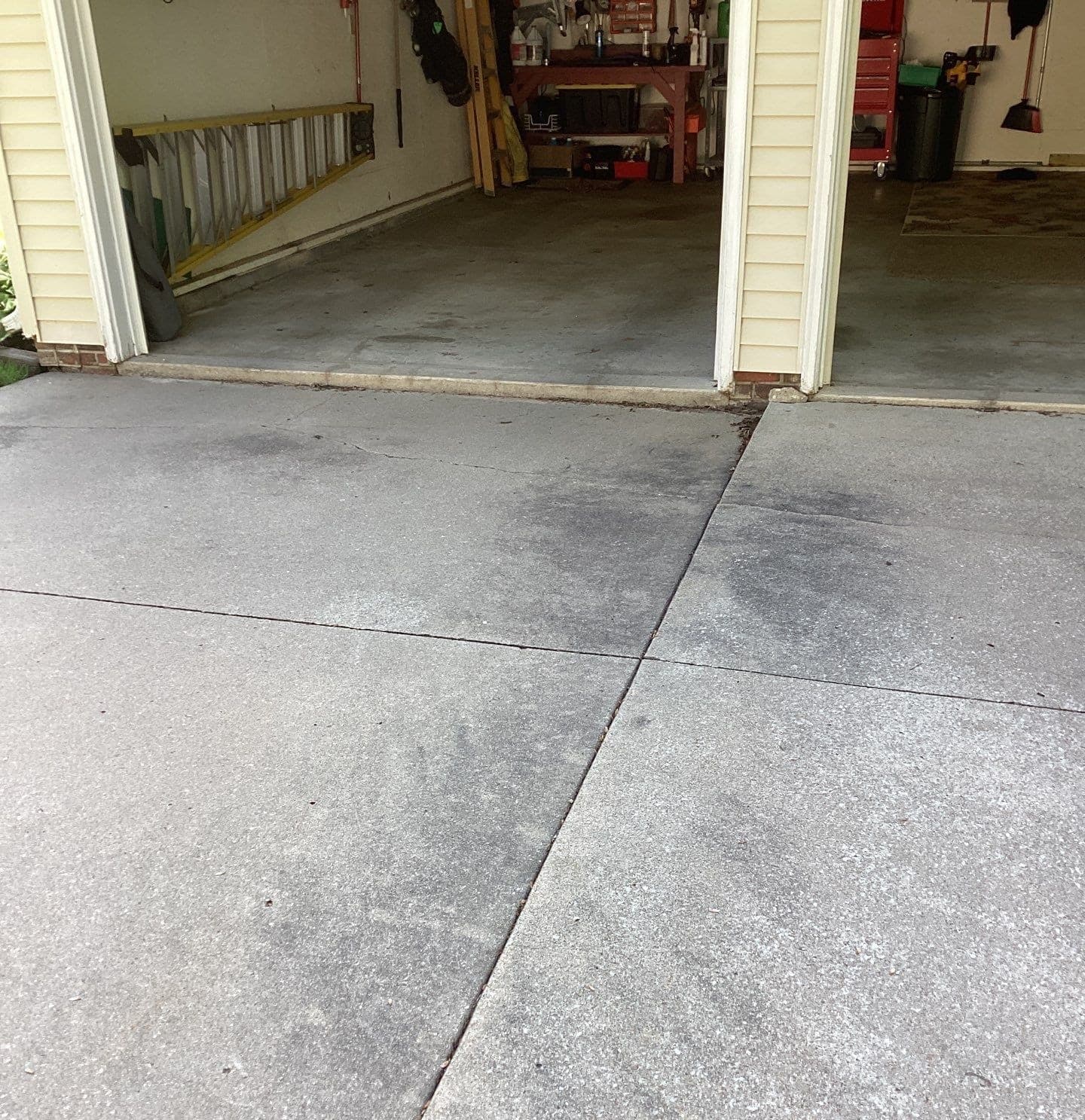 Red Oak, Iowa. Concrete Leveling