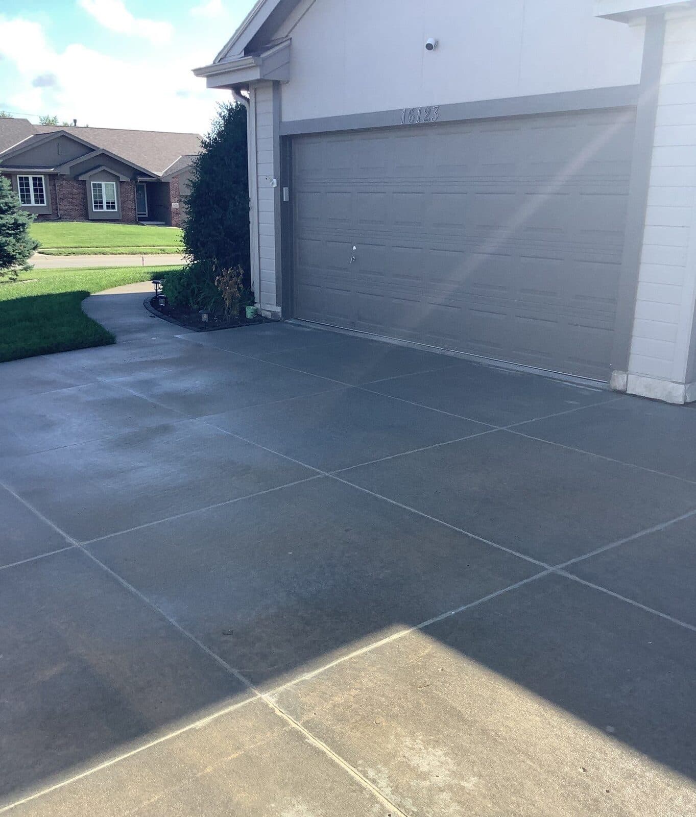 Bennington, Nebraska. Concrete Leveling