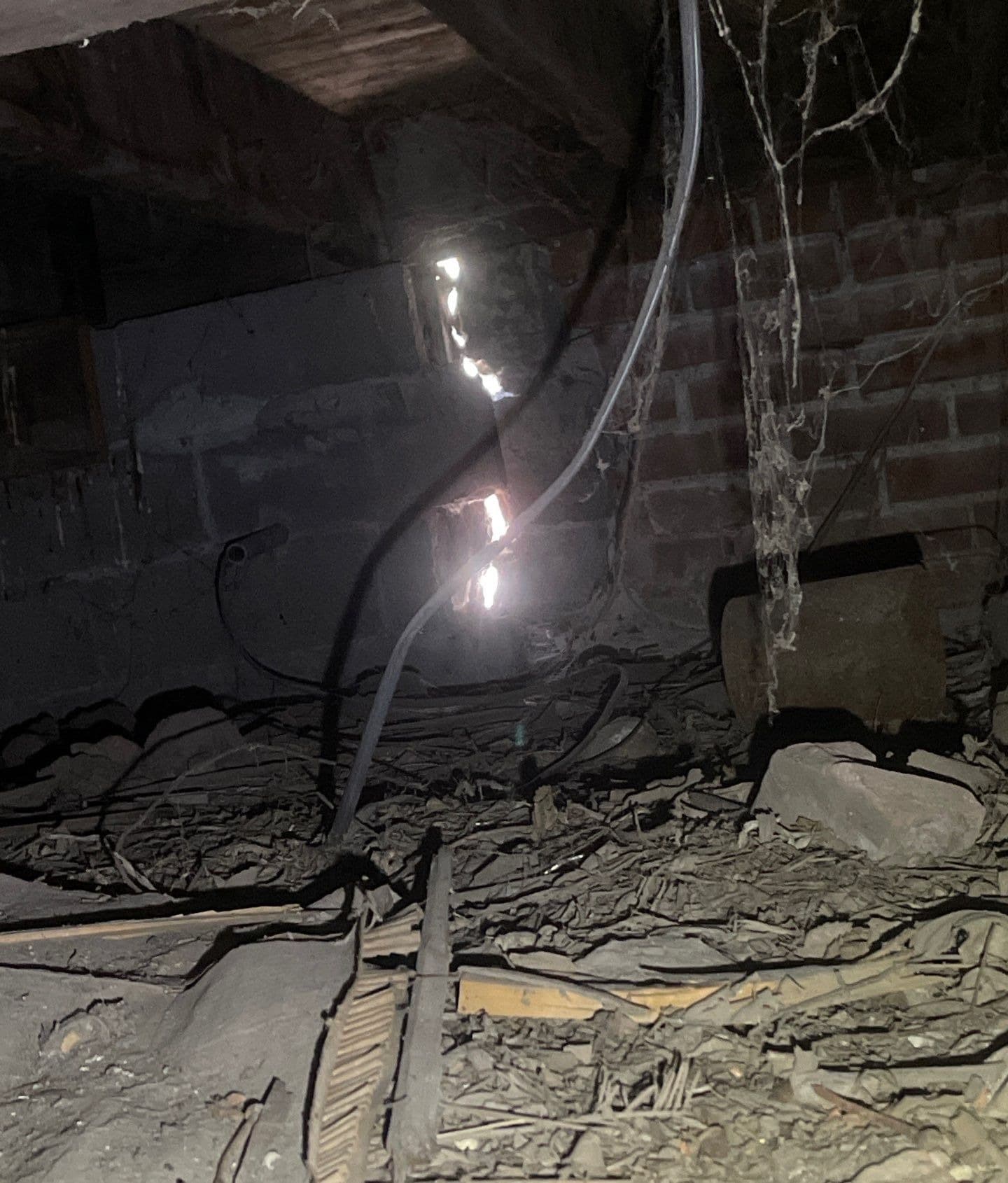 Underlying cause of groundwater seepage in Midwest homes