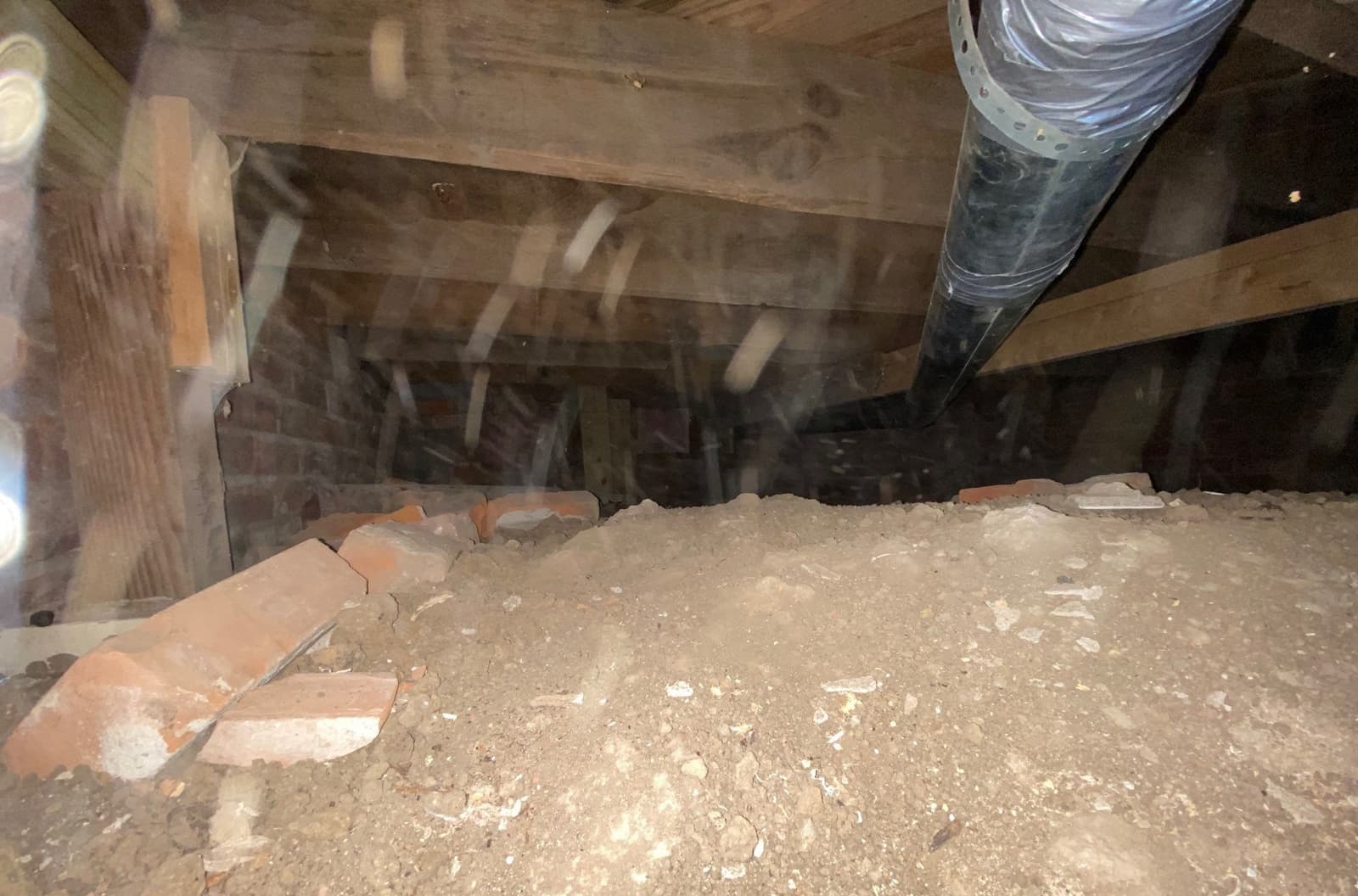 Early warning signs of broken or cracked floor joists: stabilize before they fail on a Midwest home