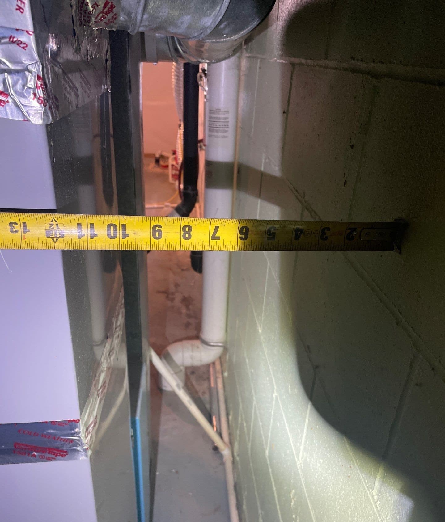 Early warning signs of efflorescence on a Midwest home