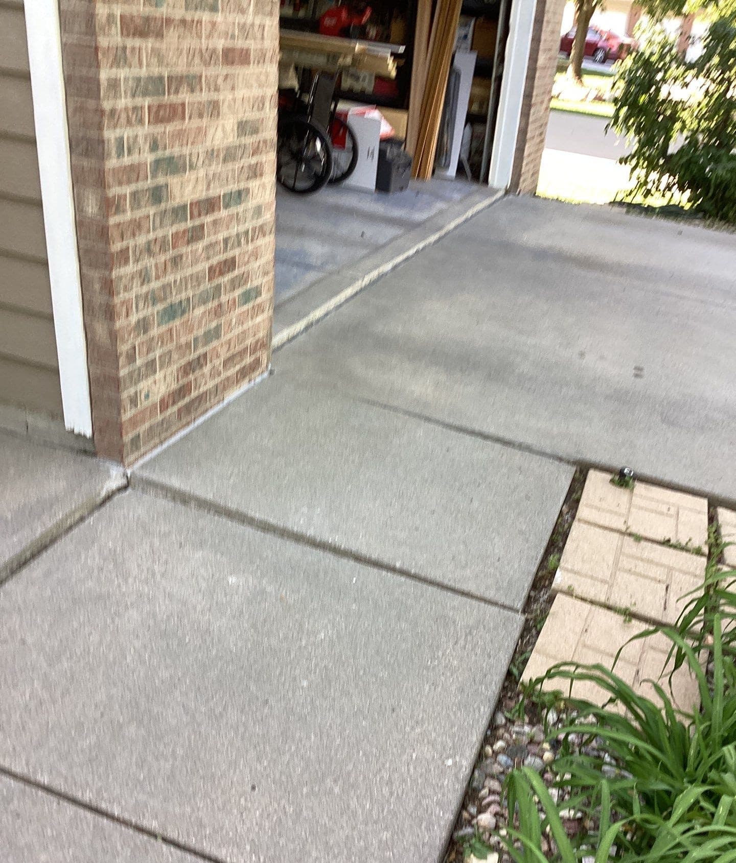 Underlying cause of broken sidewalks in Midwest homes