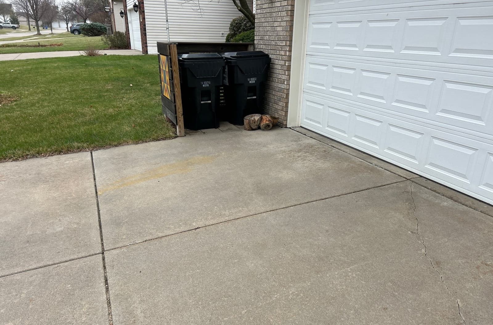 Underlying cause of cracked driveway in Midwest homes