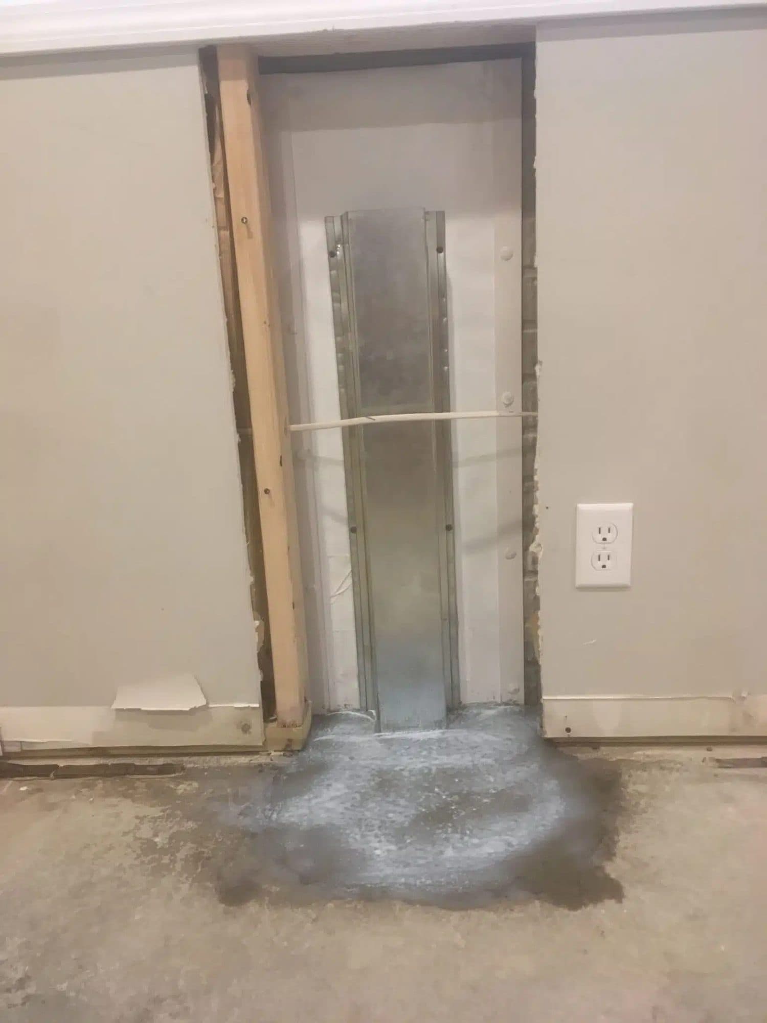 Underlying cause of water at the cove joint in Midwest homes
