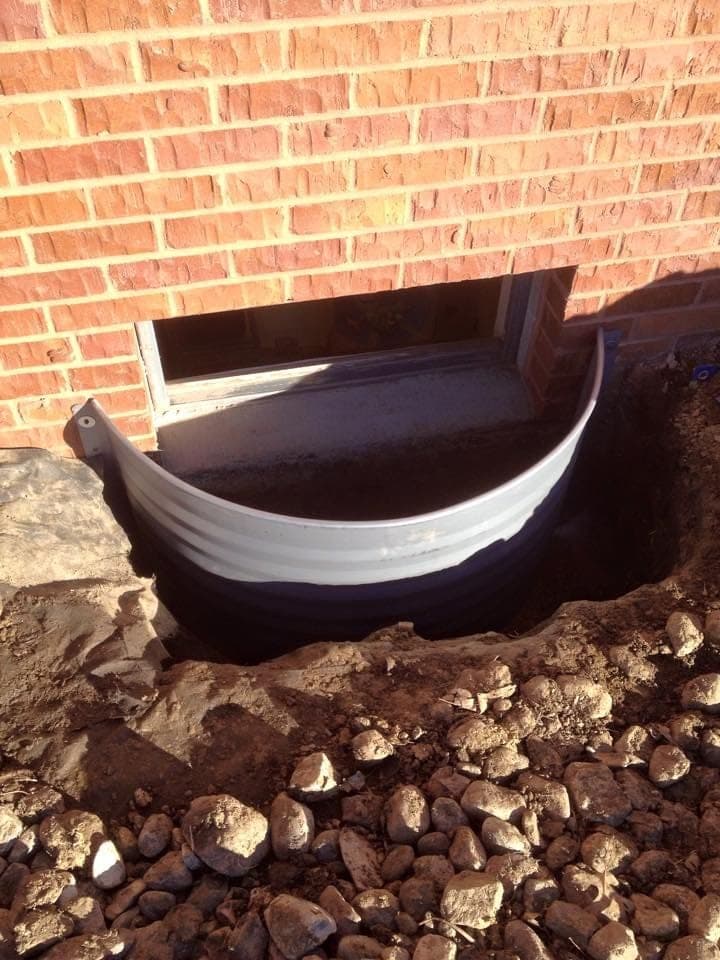 Basement egress window